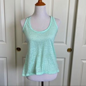 Old Navy Active‎ Semi-Fitted Workout Athletic Athleisure Tank Top Small